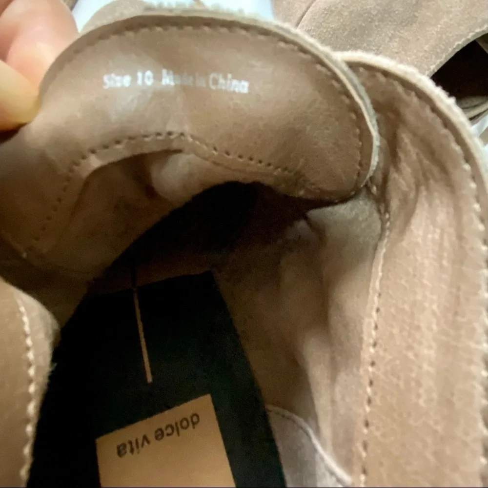 Dolce Vita Gardyn Taupe Suede Wedge Ankle Boots 10
